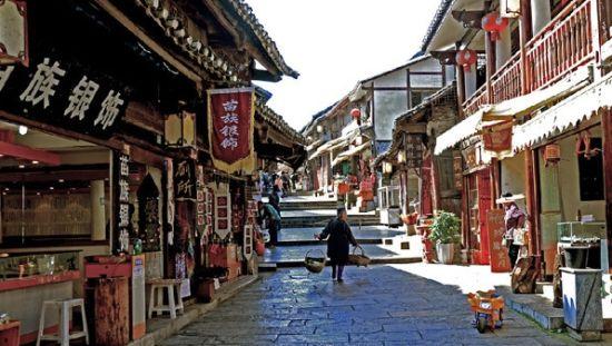 劳动者在劳动过程中依法享有什么等基本权利游戏画面